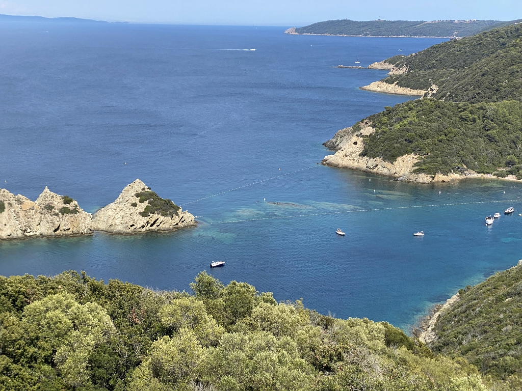Vue sur le sentier sous-marin de la Palud
